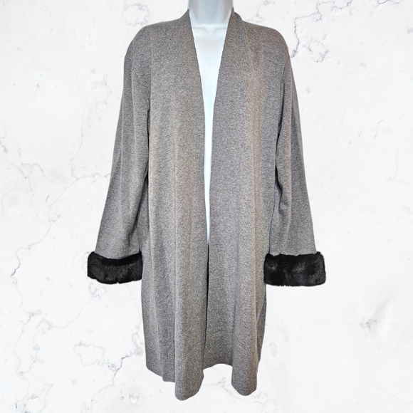 New Kasper Grey Knit Faux Fur Trim Longline Duster Cardigan Plus Sweater - Picture 2 of 11